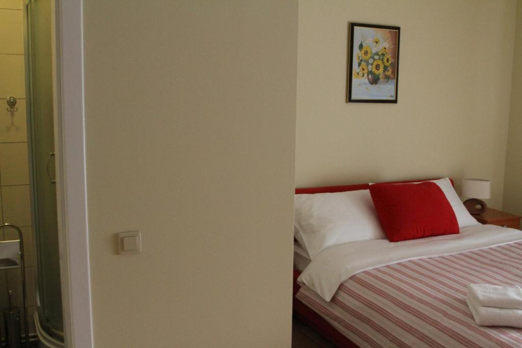 Rooms Villa Aria سيسفيت المظهر الخارجي الصورة