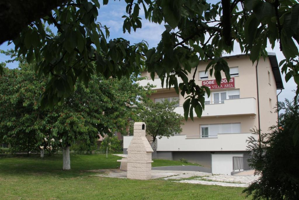 Rooms Villa Aria سيسفيت المظهر الخارجي الصورة